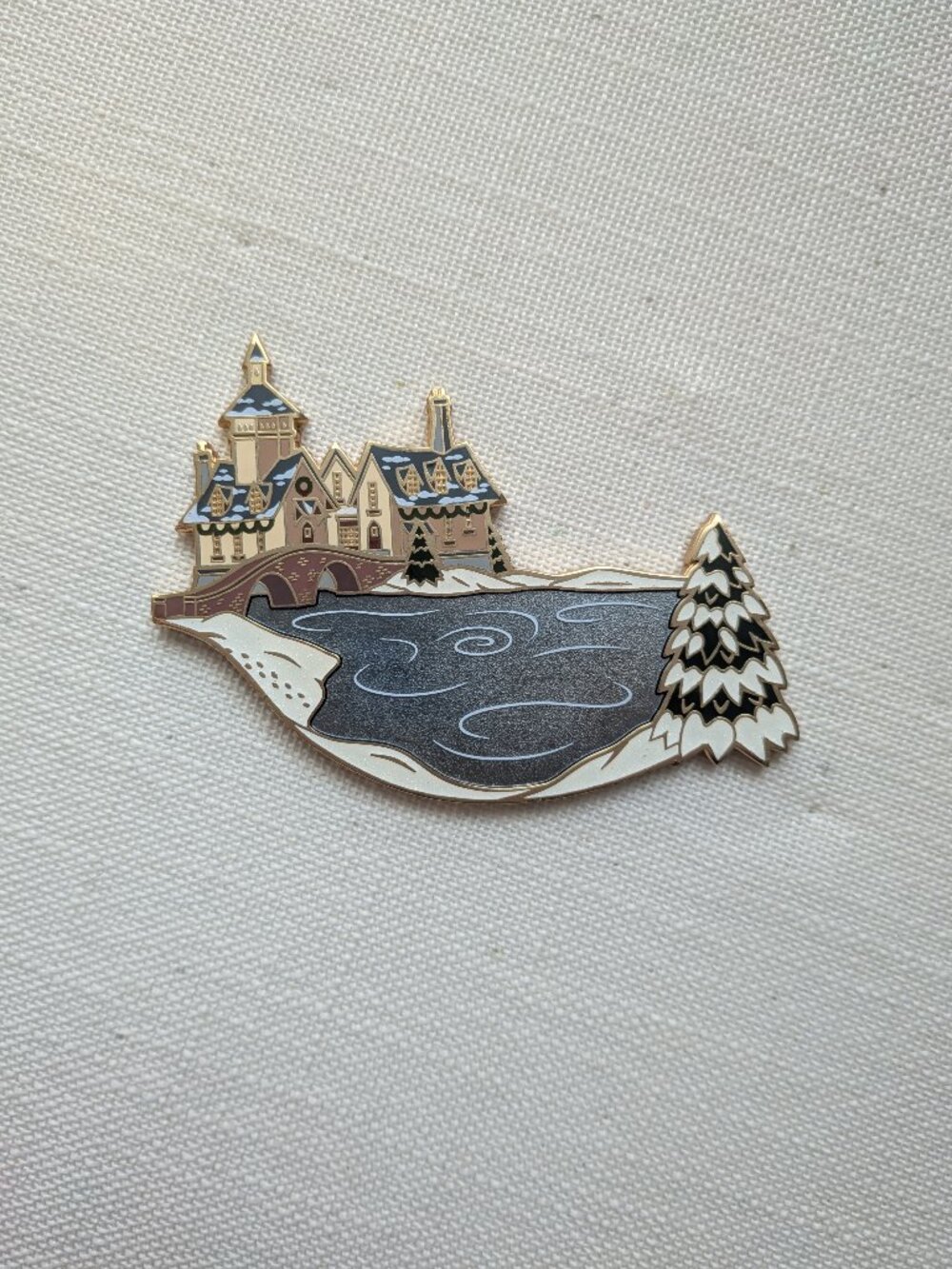 Hogsmeade in Winter Pin